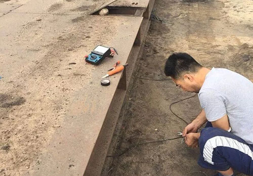 我廠(chǎng)配合黃玉川煤礦完成對(duì)55臺(tái)地磅維修改造工程